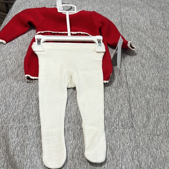 Edgehill Collection Sweater Knit Long Sleeve & Stocking Set. - Picture 9 of 10